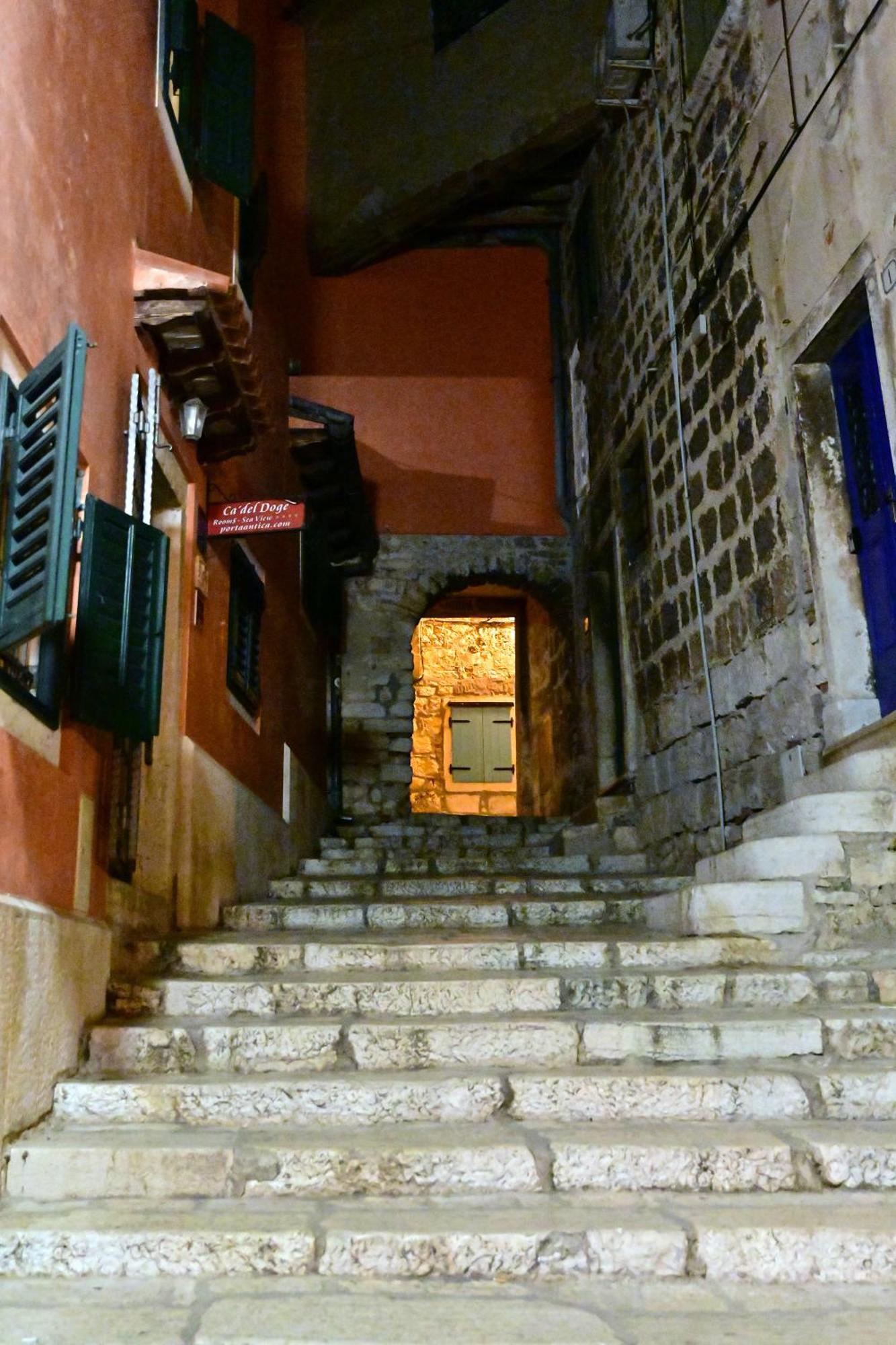 Ferienwohnung Bohemian Rhapsody Rovinj Exterior foto